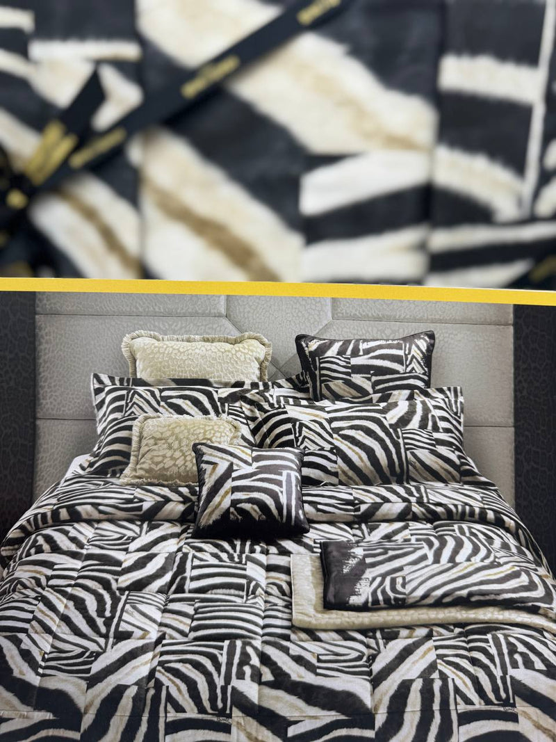 Nevresim takımı ile nevresim takımı c пододеяльником Zebra Patch Roberto Cavalli 2009756